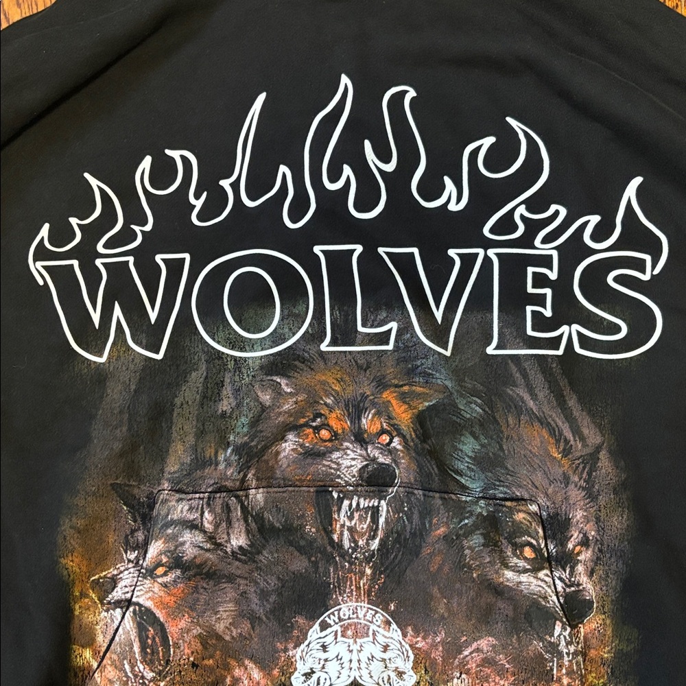 Darc Sport Black Wolves Hoodie Size: Medium NWT - Picture 3 of 7